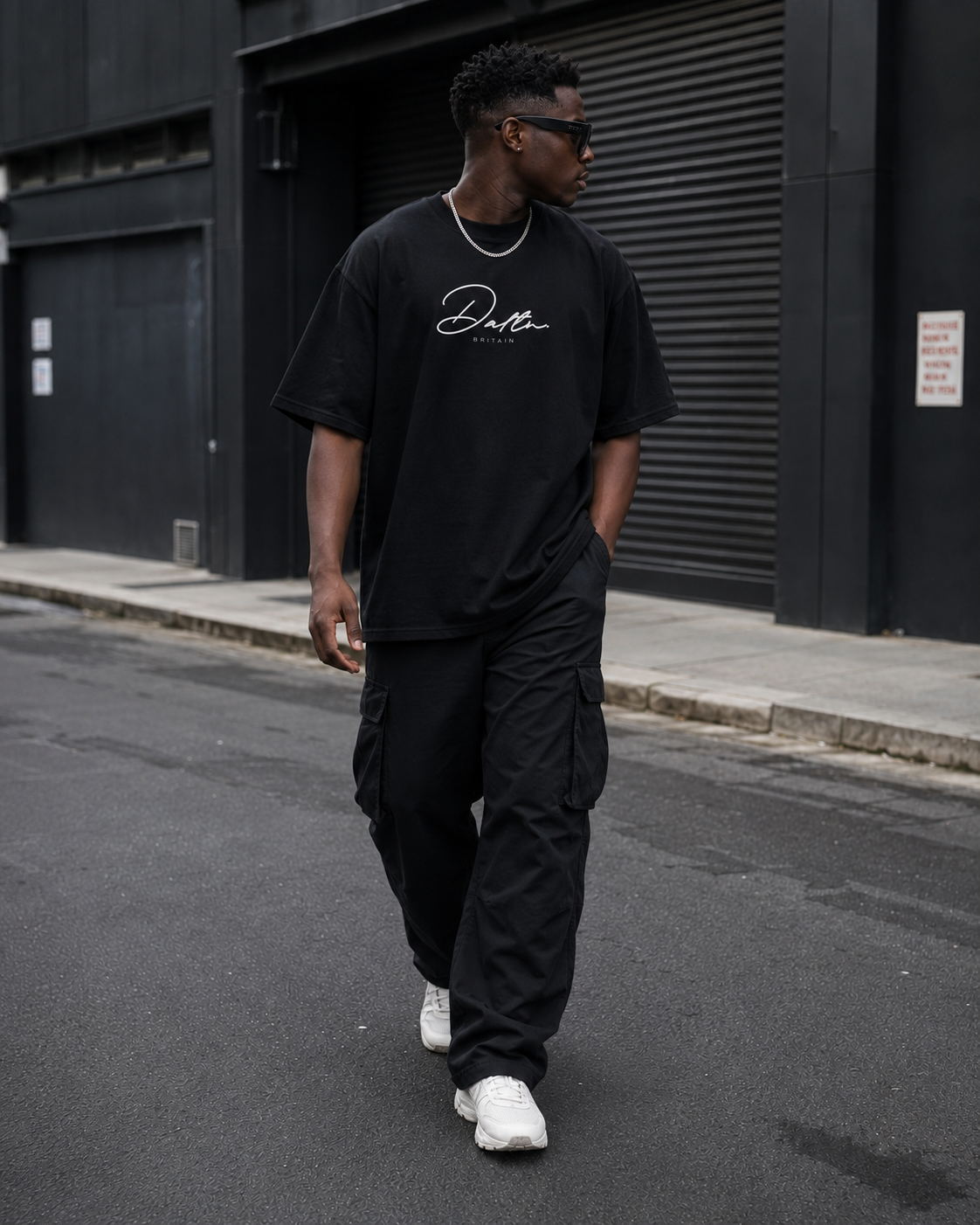 Black Oversized Saka Tee